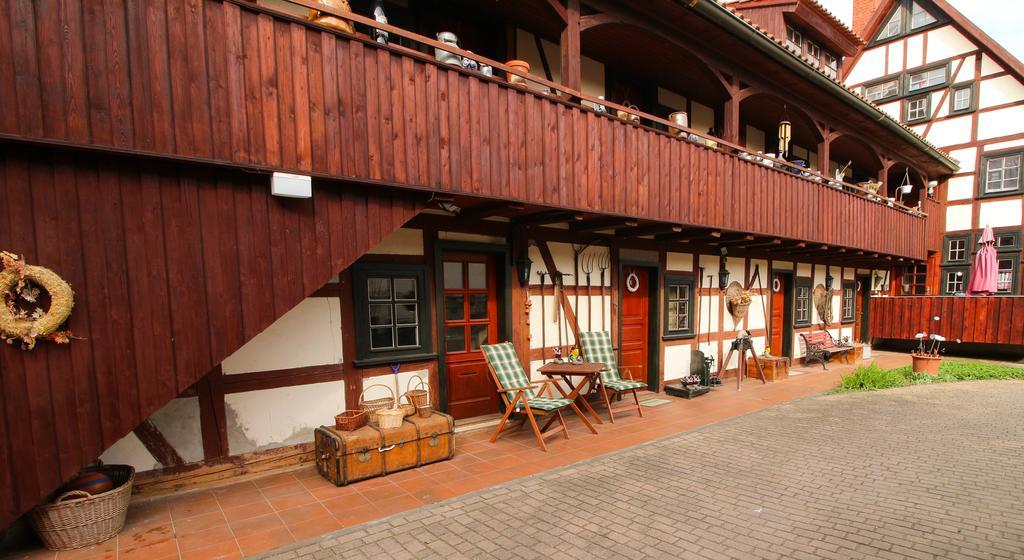 Hotel Erfurter Kreuz Kirchheim  Zewnętrze zdjęcie
